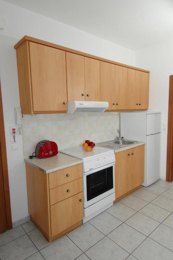 Alexis Studios And Apartments Agia Efimia Exterior photo