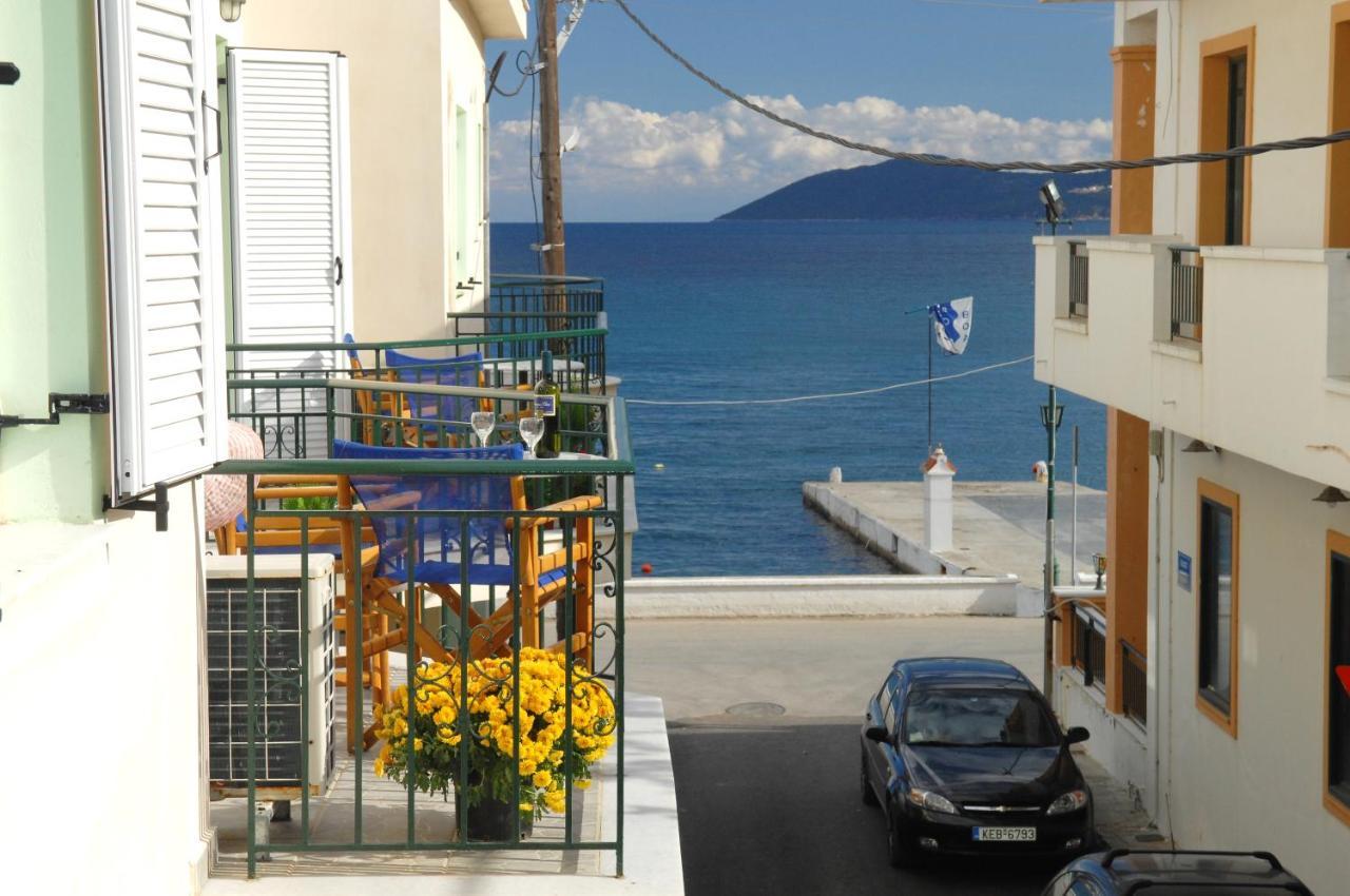 Alexis Studios And Apartments Agia Efimia Exterior photo
